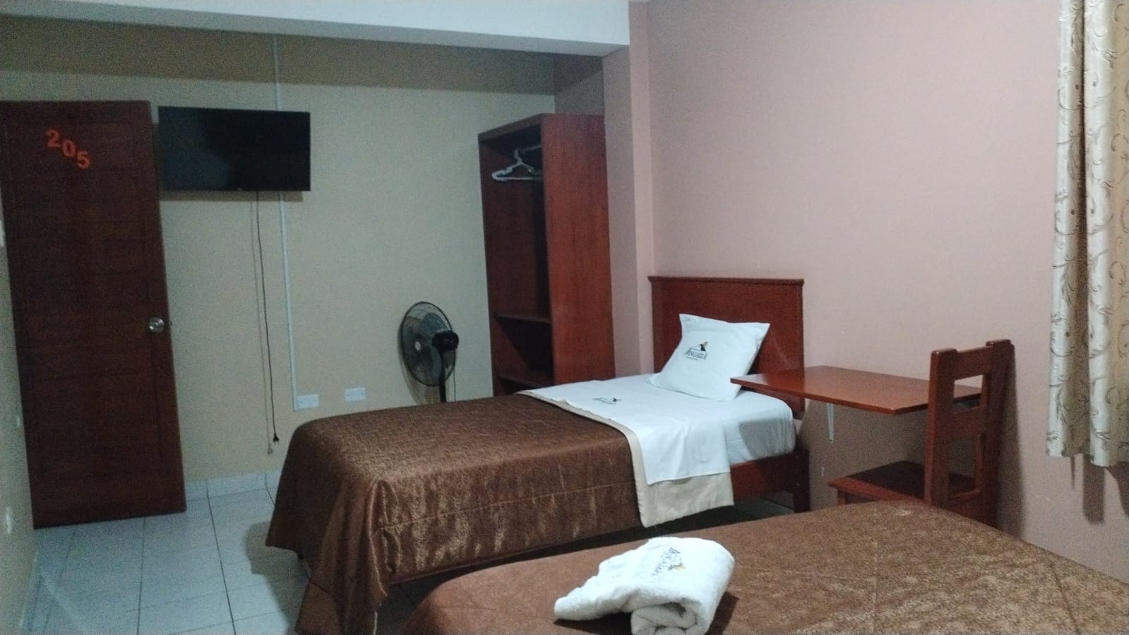 hostal selva linda